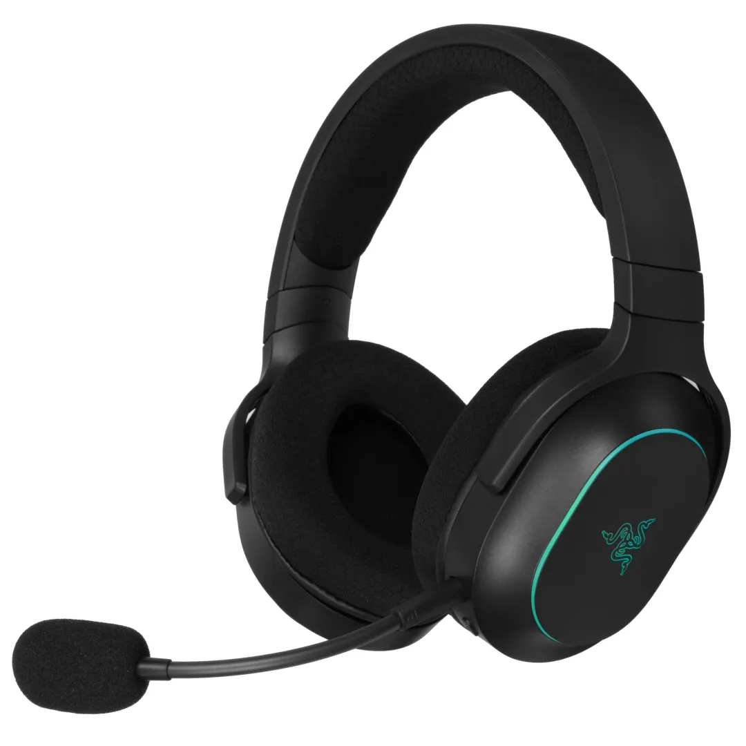 Igrovaya garnitura Razer Barracuda X Chroma, Bluetooth/2.4 GGts, RGB, chyornaya
