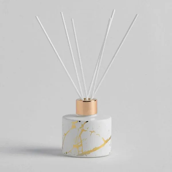 Aromaticheskiy diffuzor home&you 65716-BIA-ODSW VENA